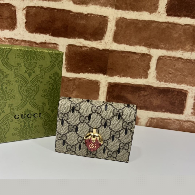 G*u*i wallets & purse